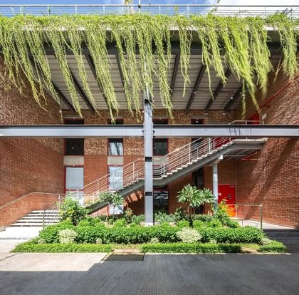 469450548_565530776438815_6955453059719043233_n